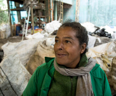 IMG BAA0EF 586806 21137D 06B8E1 81BB04 9B2F24