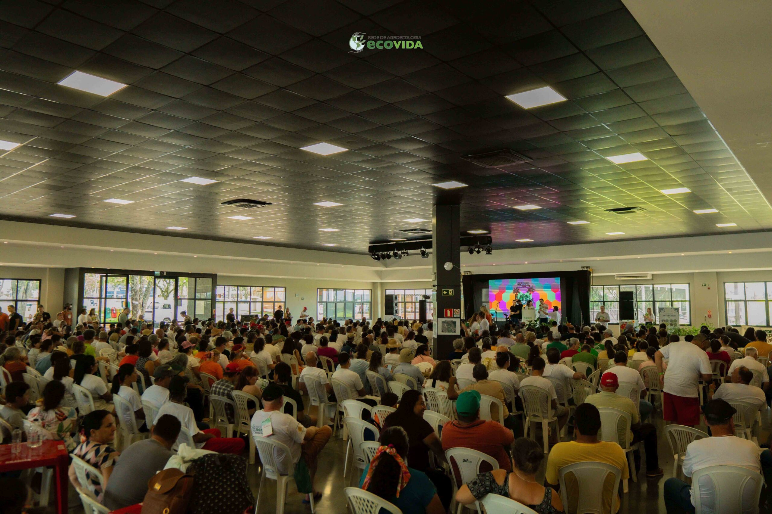 Público presente no 13º Encontro Ampliado da Rede Ecovida.